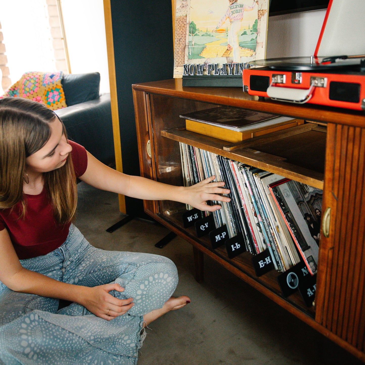 Now Playing Vinyl Record Stand